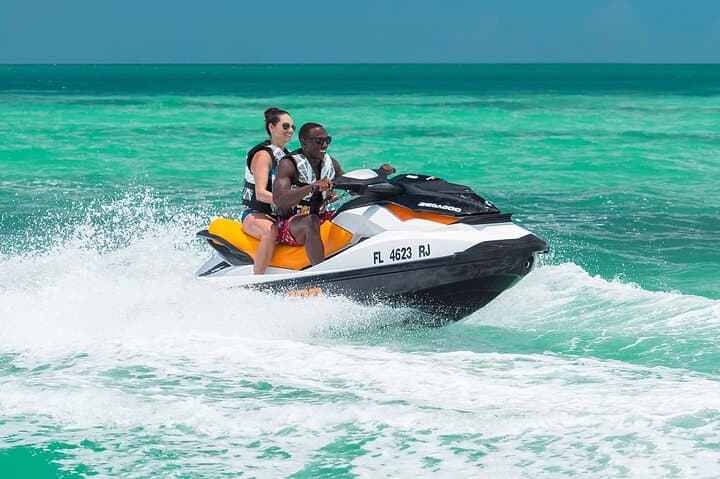Doha Jet Ski Adventure: Speed, Splash, and Skyline Views